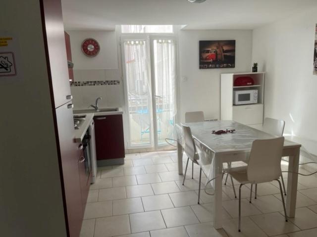Villa Magali - Appartement Climatise T3 Duplex - Grau-Du-Roi - Hypercentre 20 M De La Plage Le Grau-du-Roi Exterior foto